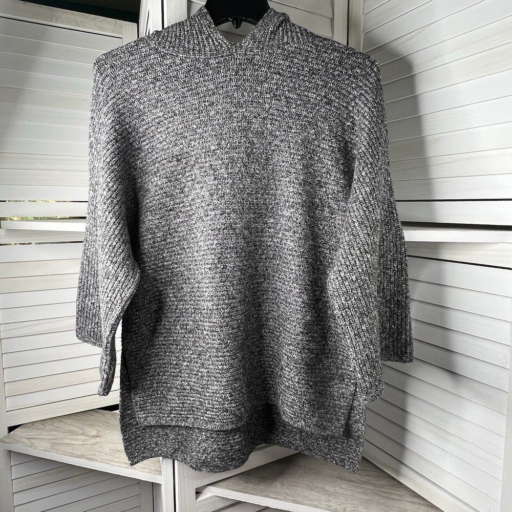 Old Navy Gray Hooded Tunic Shaker Sweater Women's M 3/4 Sleeve Slit Hem SOFT EUC